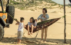 Thái Thùy Linh rủ 2 con làm MV
