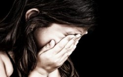 Vạch mặt người cha biến thái