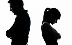 Chưa ly hôn, chồng đã cưới người phụ nữ khác