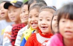 Thách thức trong chăm sóc toàn diện trẻ dưới 8 tuổi