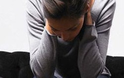 Mẹ chồng ốm liệt giường, bố chồng luôn say xỉn