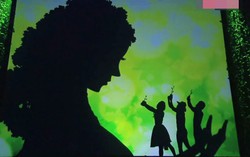 Rưng rưng khúc ca nhớ mẹ