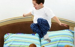 Con tăng động vì “kỷ luật không nước mắt” của mẹ