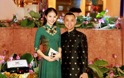 Chí Anh lần đầu đưa vợ kém 20 tuổi đi sự kiện
