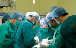 Phẫu thuật tạo hình ‘3 trong 1’: Giữ được vòng 1, thon gọn vòng 2 cho bệnh nhân ung thư vú