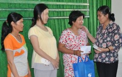 Xúc tiến thành lập Chi hội phụ nữ đảo Hòn Chuối