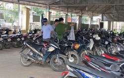 Hà Tĩnh: Chồng đâm vợ tử vong trước cổng viện rồi tự sát