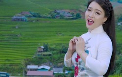 Ca sĩ Đinh Trang mặc áo dài, đi giày cao gót nhảy sạp ở Mù Căng Chải
