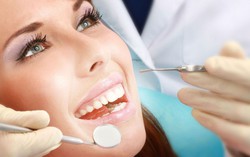 Khoảng 60% người trưởng thành ở Việt Nam chưa bao giờ lấy cao răng
