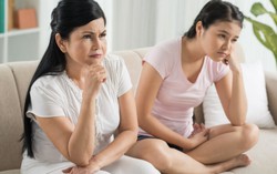 Mẹ chồng lăn ra ốm vì những lời nói của nàng dâu tương lai 