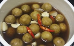 Trổ tài với món sấu ngâm tứ vị