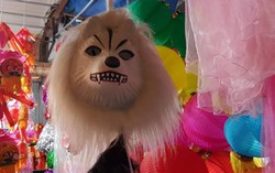 Đồ chơi bạo lực giá rẻ tràn ngập thị trường Trung thu 2018