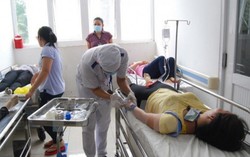 Hàng chục công nhân ở Bình Dương nhập viện nghi ngộ độc thực phẩm