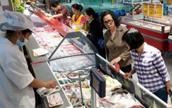 Nhiều siêu thị không mua heo từ nông dân