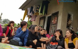 Gần 300 giáo viên ở Sóc Sơn trước nguy cơ mất việc: Hàng trăm cái lý cũng cần có một tý tình