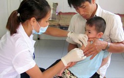 Những sai lầm của cha mẹ khi điều trị sởi cho bé