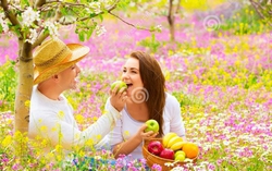 Đàn ông chậm vợ và gái già hết đát