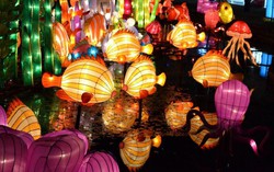 Tết Trung thu rộn ràng ở các quốc gia châu Á 