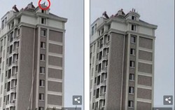 Dựng tóc gáy cảnh 2 cháu bé chơi đùa trên nóc nhà 12 tầng