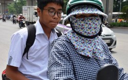 Thí sinh buồn vì đề thi vào lớp 10 chuyên Khoa học tự nhiên 'khó nhằn'