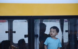Buýt đường sông thu tiền vẫn "cháy vé"