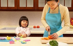 Quan niệm thiếu công bằng trong đánh giá lao động nữ