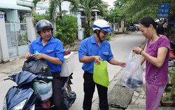 Quầy quần áo 0 đồng: 'Ai thừa đến cho, ai thiếu đến nhận'
