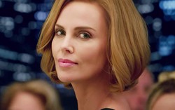 Cô đào nổi tiếng Charlize Theron hóa thân thành Ngoại trưởng Mỹ