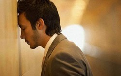 Trai tài ế chỏng chơ vì ưa hình thức