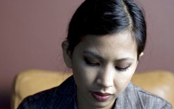Bị nhà chồng ép ra tòa vì không thể sinh con