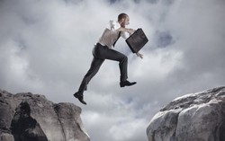 Đối diện với đỉnh điểm của nỗi sợ hãi