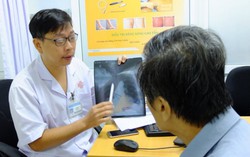 Máu chảy ồ ạt trong bụng người đàn ông đang trên đường đi đám cưới