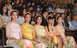 Dàn mỹ nữ mặc áo dài dự triển lãm Lịch sử Cà phê thế giới