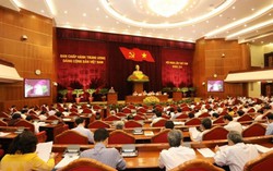 Ngày làm việc thứ hai Hội nghị lần thứ tám Ban Chấp hành TW Đảng