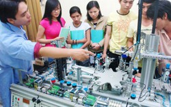 100% sinh viên ra trường có việc làm nhờ 'win - win'