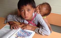 30 nghìn like cho bức ảnh anh địu em đến lớp