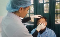Bạo hành y tế, ai thiệt thòi nhất?