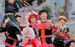 Ngắm mê mải một Sa Pa trong mùa vàng từ cáp treo và tàu hỏa leo núi