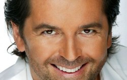 Thomas Anders của Modern Talking muốn được ăn nem khi đến Việt Nam