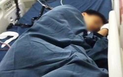 Con bị mẹ ép uống thuốc diệt cỏ qua cơn nguy kịch