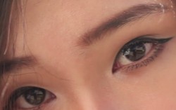 Quá đơn giản để mắt to tròn dễ thương