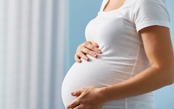 Dấu hiệu chuyển dạ sinh em bé mẹ bầu nên biết
