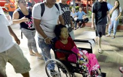 Hơn 600 người thương vong do động đất ở Ecuador