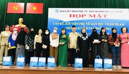 Hội LHPN TPHCM tăng cường hỗ trợ phụ nữ dân tộc, tôn giáo 