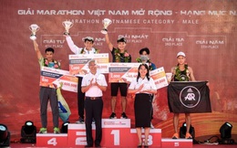 Trao giải Marathon quốc tế TPHCM năm 2021