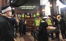 Con gái cả không kịp về đưa tang nhà thơ Hoàng Nhuận Cầm