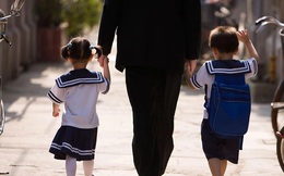 3 điều bố mẹ tránh làm khi đưa đón con đi học