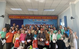 Hội LHPN tỉnh Bình Định: Phối hợp tặng 500 suất quà cho người dân bị ảnh hưởng bão lụt 