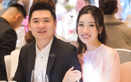 Lấy chồng 2 tháng, Đỗ Mỹ Linh liên tục "lên đồ" rộng giấu eo thon