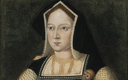 Vương hậu Catherine giúp phụ nữ ở thế kỷ 16 được tiếp cận kiến thức khoa học 